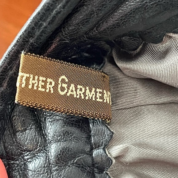 Vintage Montreal Leather Black High-Waist Moto Pants Real Leather Size Small - Picture 10 of 11